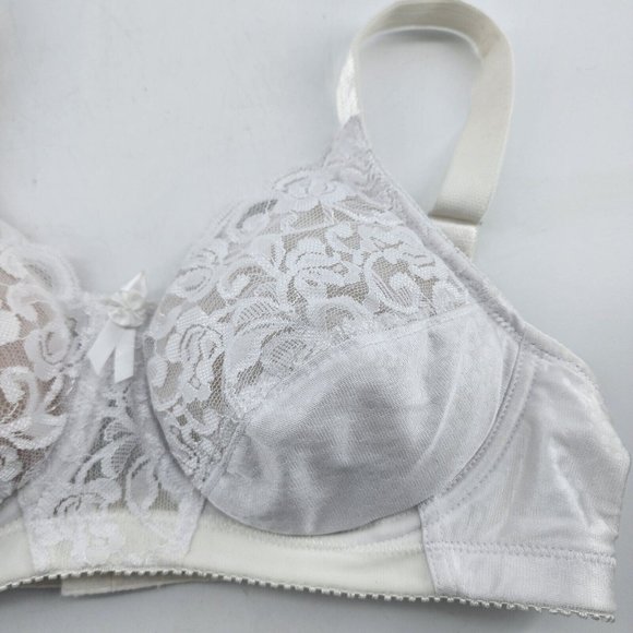 Jodee 606 Surgical Mastectomy Balanced Fit Bra Lace Trim White Size 34A - Picture 2 of 10